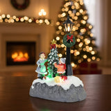 Anetka & Filip | Kalėdinė šviečianti dekoracija prie medžio