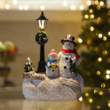 Karel & Toník | Kalėdinė šviesų dekoracija ant lempos